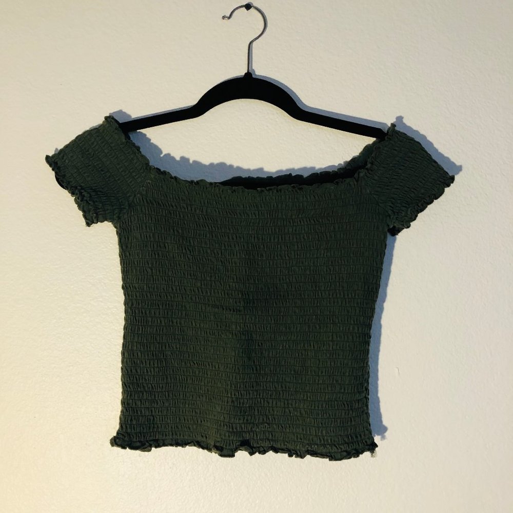 Hollister fitted off the shoulder crop top